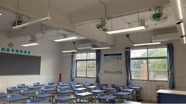 教室照明升级改造，保护视力，华辉教育照明一直在行动