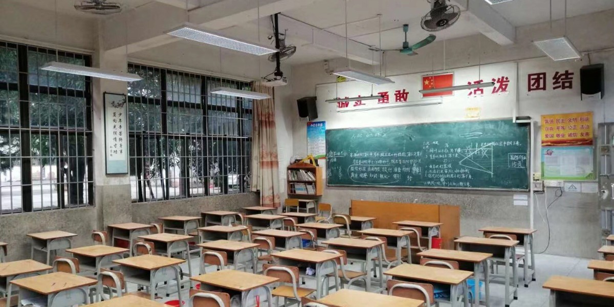 <i style='color:red'>成功案例</i>｜健康护眼，用教室优质照明光环境点亮江门黄克兢博士学校