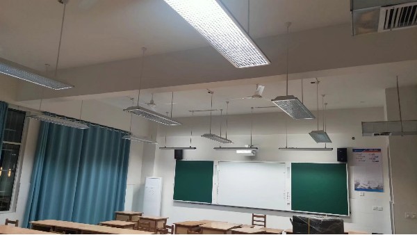 教室照明掀起改造热潮，符合国家标准的改造是怎么样的？